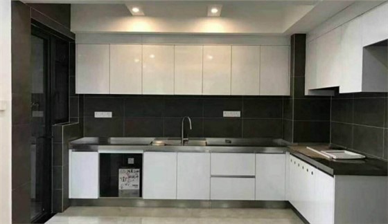 如何進行不銹鋼櫥柜臺面安裝？安裝過程有哪些技巧可以借鑒