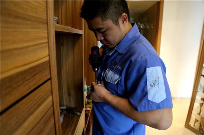 舊家具漆面問題，左右手給你提供家具修補(bǔ)小妙招