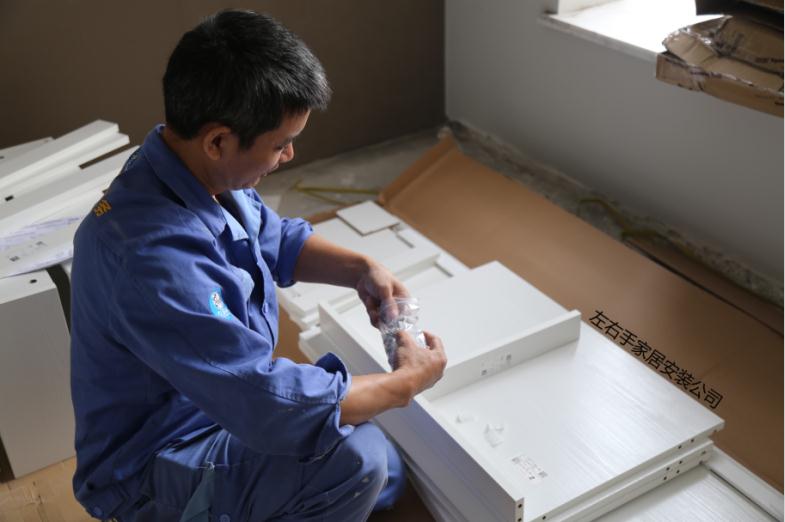 左右手告訴你推拉門衣柜安裝注意事項！