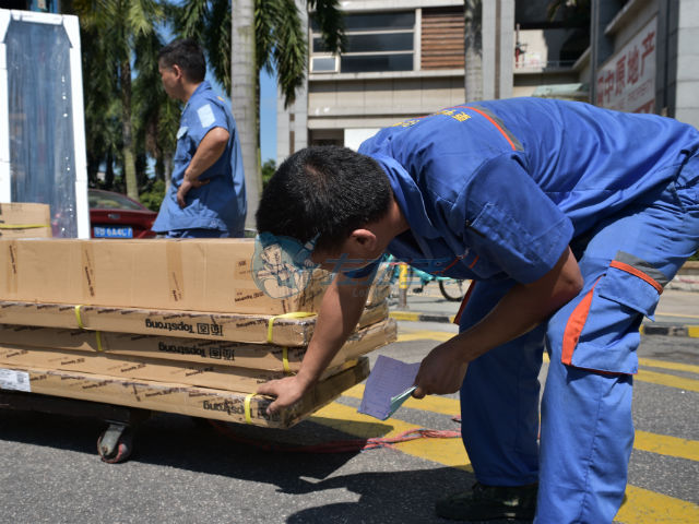 左右手專業(yè)家具運(yùn)輸