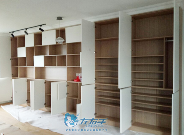 平開門衣柜怎么安裝？