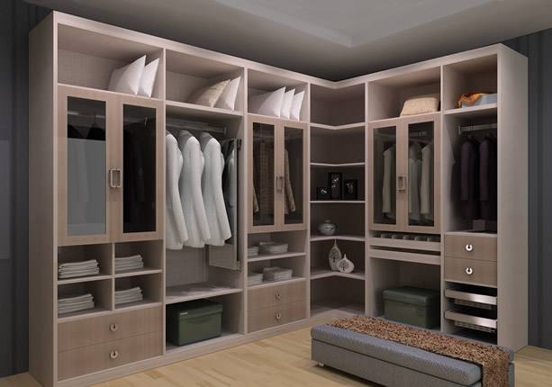 獨立衣帽間的衣柜是否需要安裝門？