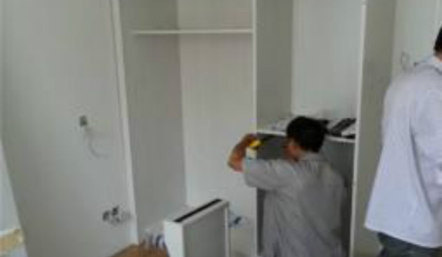 衣柜安裝公司哪個(gè)好，衣柜安裝公司現(xiàn)在的情況