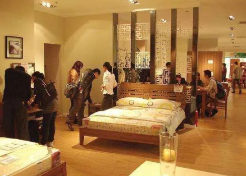 地板材料選購;超實(shí)用！家具選購的小竅門，幫你買好家具！