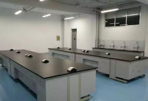 江西實(shí)驗(yàn)室家具廠家，實(shí)驗(yàn)室家具與家具的區(qū)別