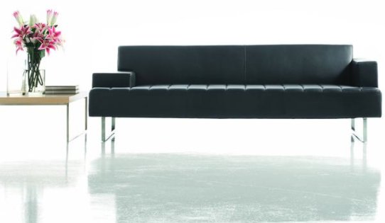 常州辦公家具設計：皮質辦公家具在春季的保養(yǎng)方法