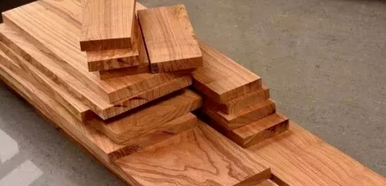 新房除去甲醛：實(shí)木板沒有甲醛？復(fù)合板一定甲醛多？