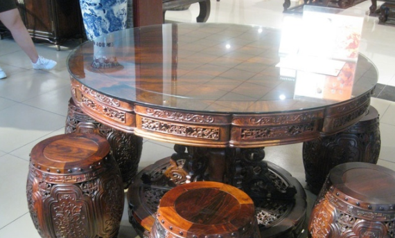 蜂蠟提純的作用：紅木家具保養(yǎng)中關(guān)于蜂蠟的一些小常識(shí)