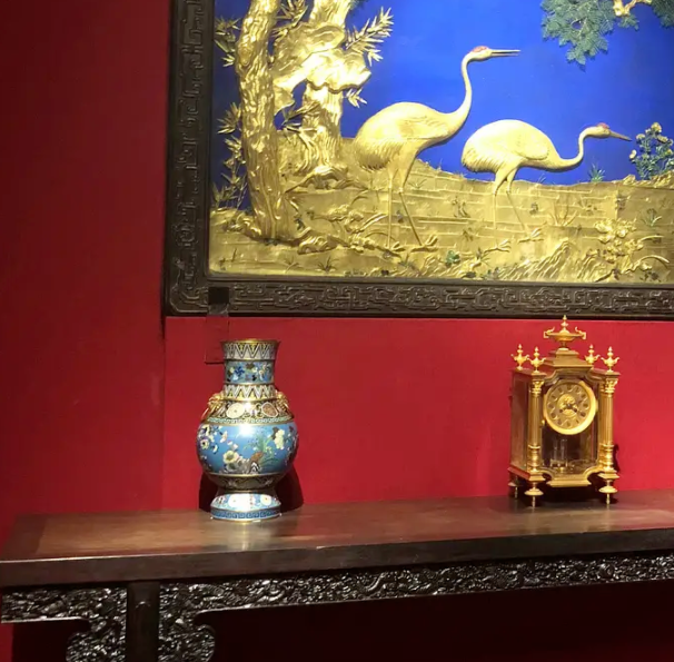 新中式家具定制：中式家具選購(gòu)、陳設(shè)、保養(yǎng)全攻略！