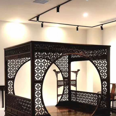 小葉紫檀家具鑒別，買(mǎi)紅木家具除了貨比三家，還需要這些選購(gòu)技能