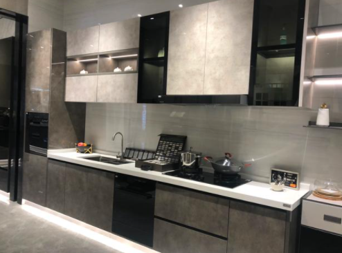 氧化鋁中密度纖維板：定制櫥柜全面攻略，舒適好用的櫥柜這樣選就對了