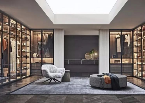 定做衣柜格局，定制衣柜與成品衣柜的區(qū)別