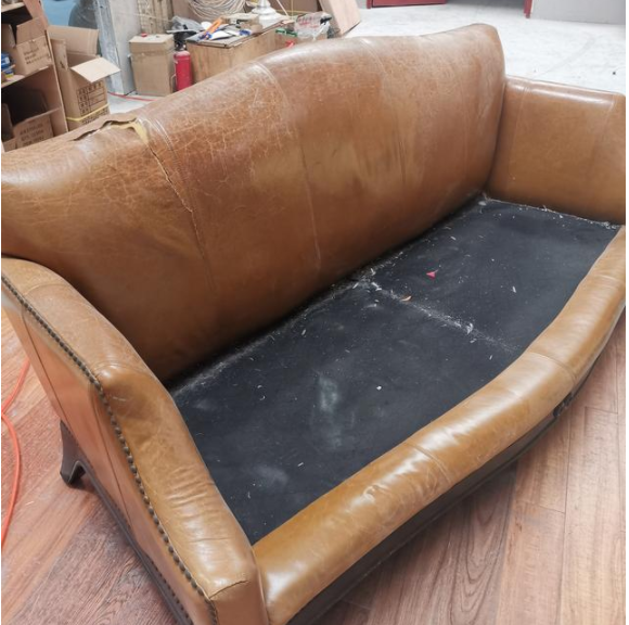 布沙發(fā)維修，什么沙發(fā)適合翻新？