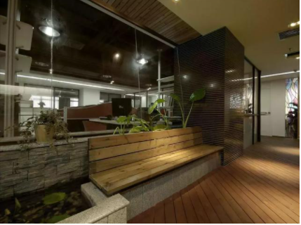 家具展廳裝修：家具展廳裝修設(shè)計(jì)有哪些技巧及注意事項(xiàng)？