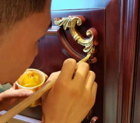 辦公家具維修培訓(xùn);家具維修要趁早，小不補(bǔ)，大來一尺五！