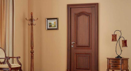 成都雕花實木門：實木門選購全攻略，如何辨別實木門的好壞