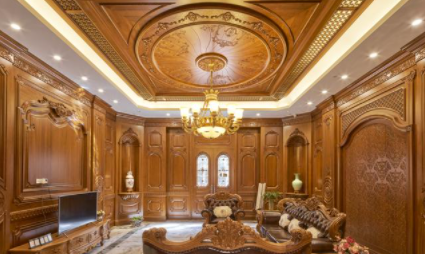 原木護(hù)墻板裝修：實(shí)木原木全屋定制中護(hù)墻板的安裝及驗(yàn)收過(guò)程