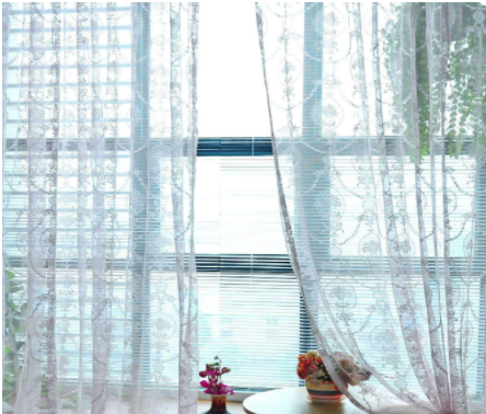 時(shí)尚家居市場：清洗窗簾的注意事項(xiàng)有哪些？