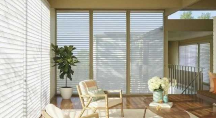 實(shí)木百葉窗安裝：家里裝修，用百葉窗還是窗簾好？