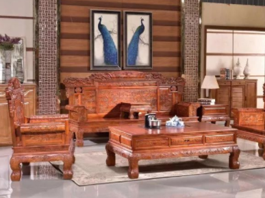 香樟木家具：香樟木沙發(fā)的優(yōu)點 香樟木沙發(fā)如何保養(yǎng)！