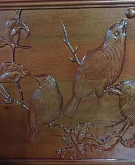 山樟木家具：香樟木沙發(fā)的優(yōu)點有哪些？