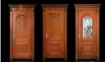 裝修選鋼木門還是實(shí)木門？