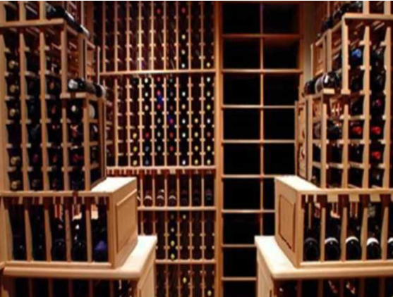 實(shí)木葡萄酒柜定制：想定制個(gè)高級(jí)點(diǎn)的酒柜，哪個(gè)牌子酒柜好？