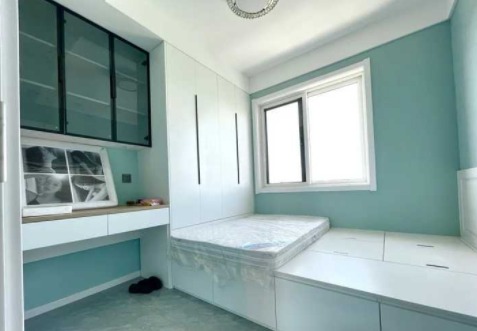 臥室榻榻米裝修效果圖，臥室裝榻榻米實用嗎？