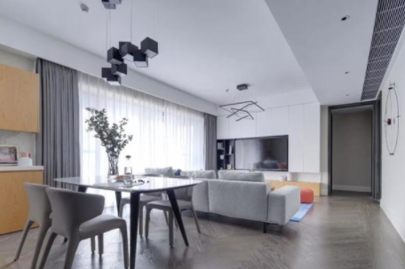 家裝客廳裝修設(shè)計：148平現(xiàn)代風四居室，獨享開放式衣帽間太爽了