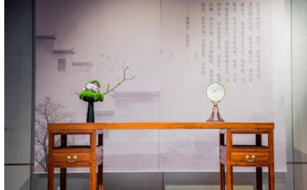 中國紅木古典家具體現(xiàn)了怎樣的生活藝術(shù)？